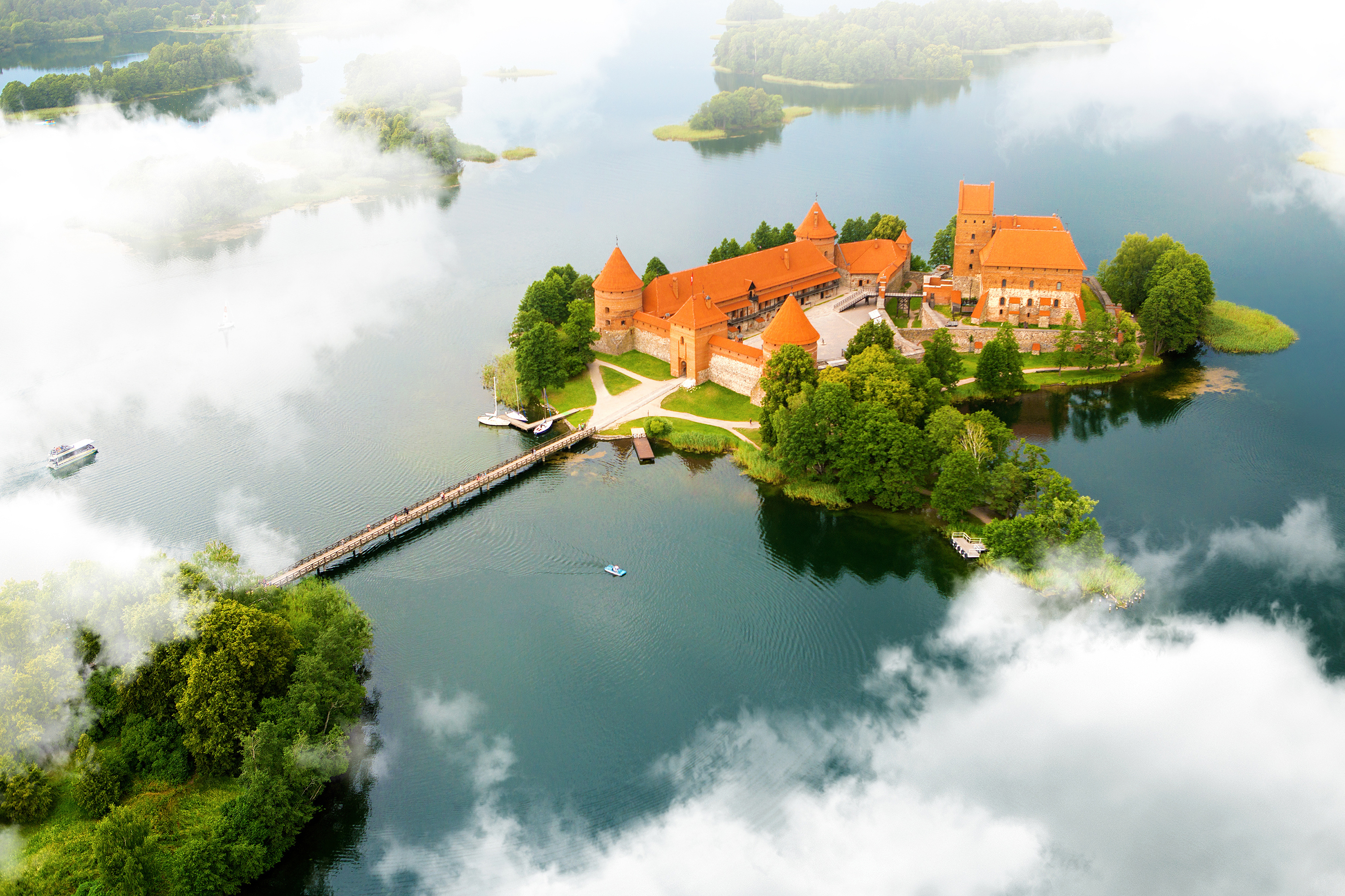 shutterstock_308930222_Trakai